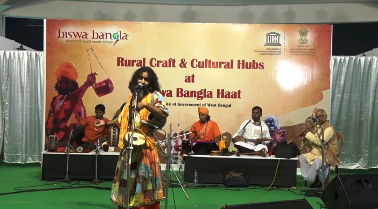 Baul performance by Kartik Khyapa